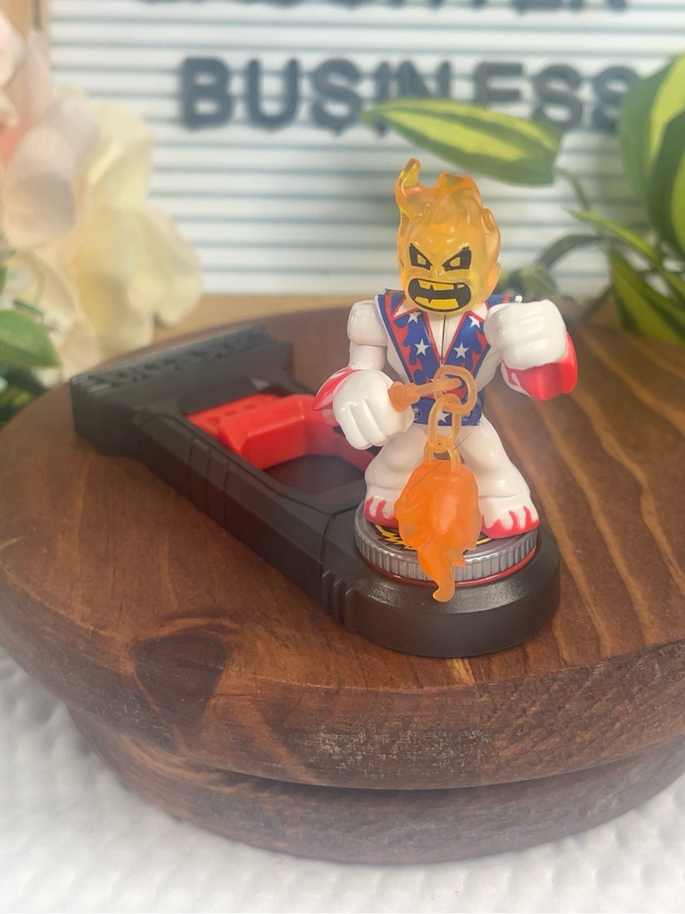 Legends of Akedo Burnout Epic Series 1 Ultimate Arcade Warriors